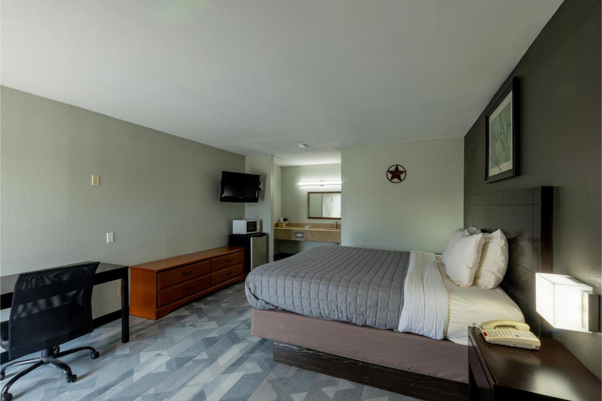 Freer Executive Inn And Studios Zewnętrze zdjęcie